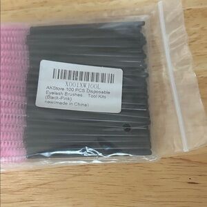Disposable Eyelash Brushes - Black & Pink - Multipack (100 count)
